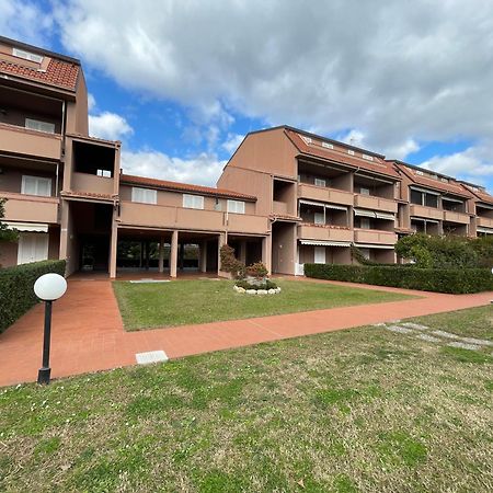 Apartmán Il Gabbiano Bilocale Con Piscina, Garage E A/C. Loano Exteriér fotografie