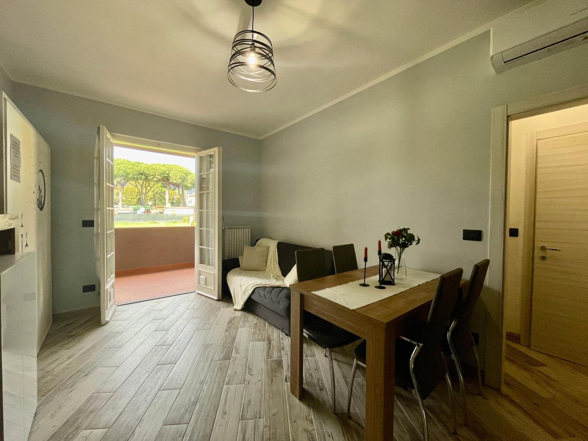 Apartmán Il Gabbiano Bilocale Con Piscina, Garage E A/C. Loano Exteriér fotografie