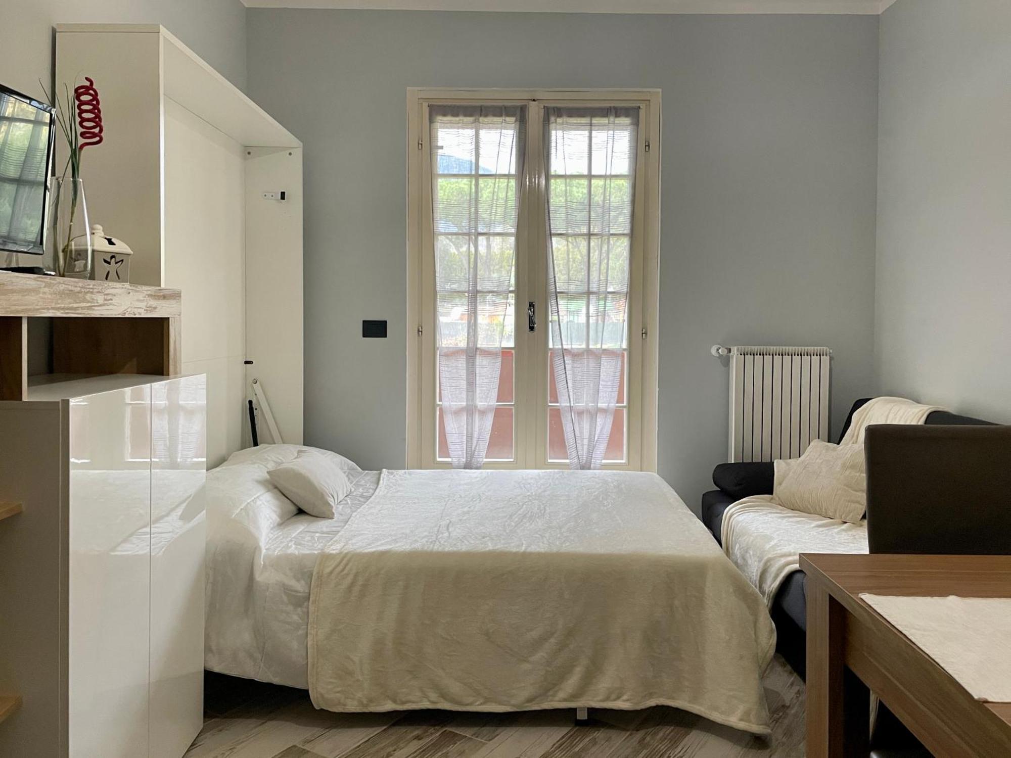 Apartmán Il Gabbiano Bilocale Con Piscina, Garage E A/C. Loano Exteriér fotografie
